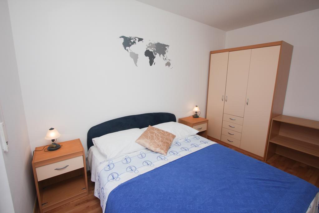 Apartments Spirito Rogoznica  Extérieur photo