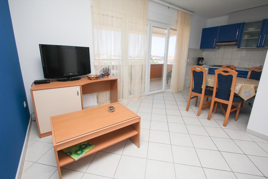 Apartments Spirito Rogoznica  Extérieur photo
