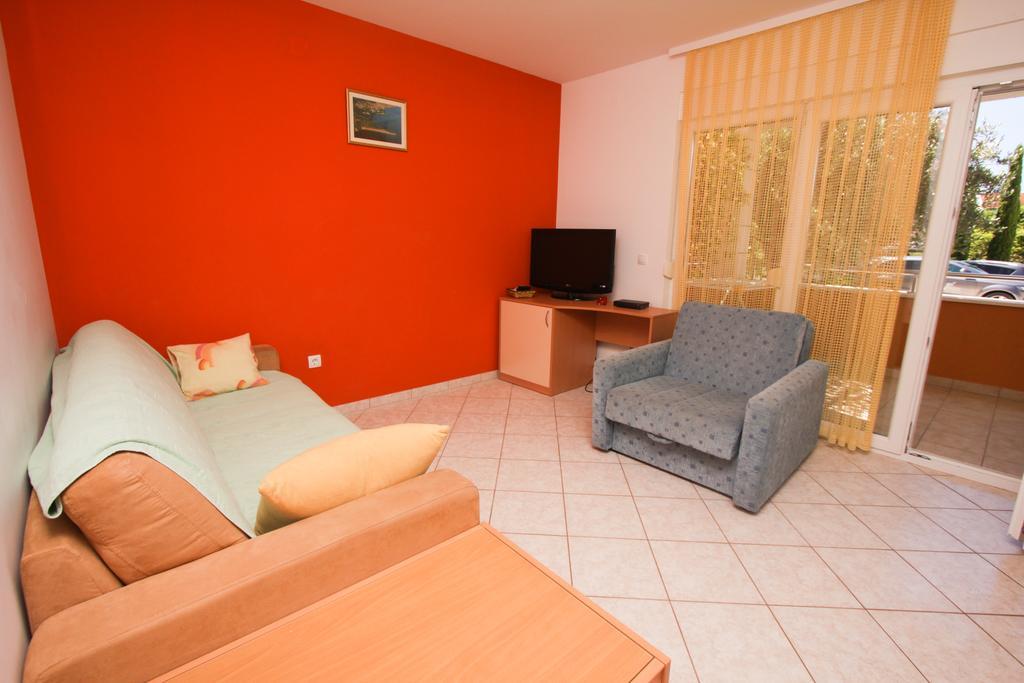 Apartments Spirito Rogoznica  Extérieur photo